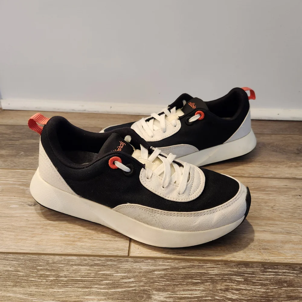 Allbirds Runners Women 7.95 KG CO2E Size 8 White Black Running Shoes - Picture 3 of 6